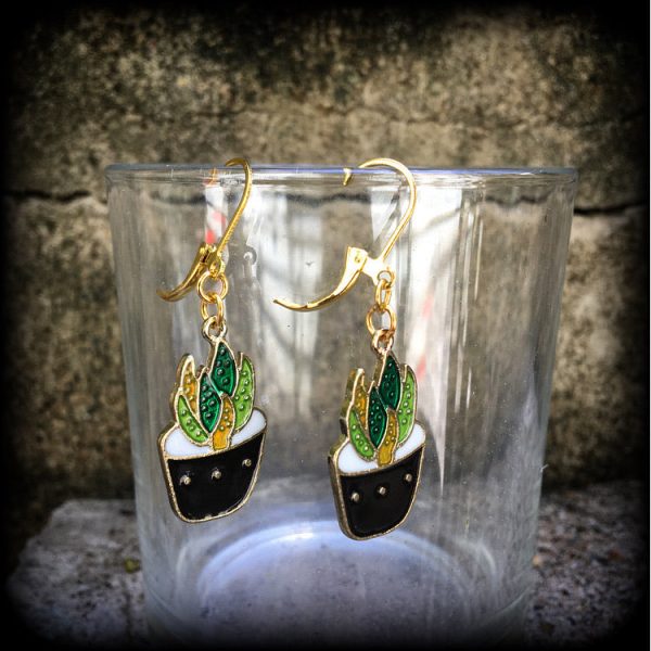 Aloe vera earrings-Cute potted plant earrings Online now