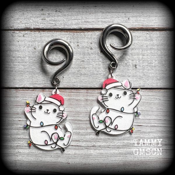 Festive cat earrings-Christmas gauged earrings Cheap